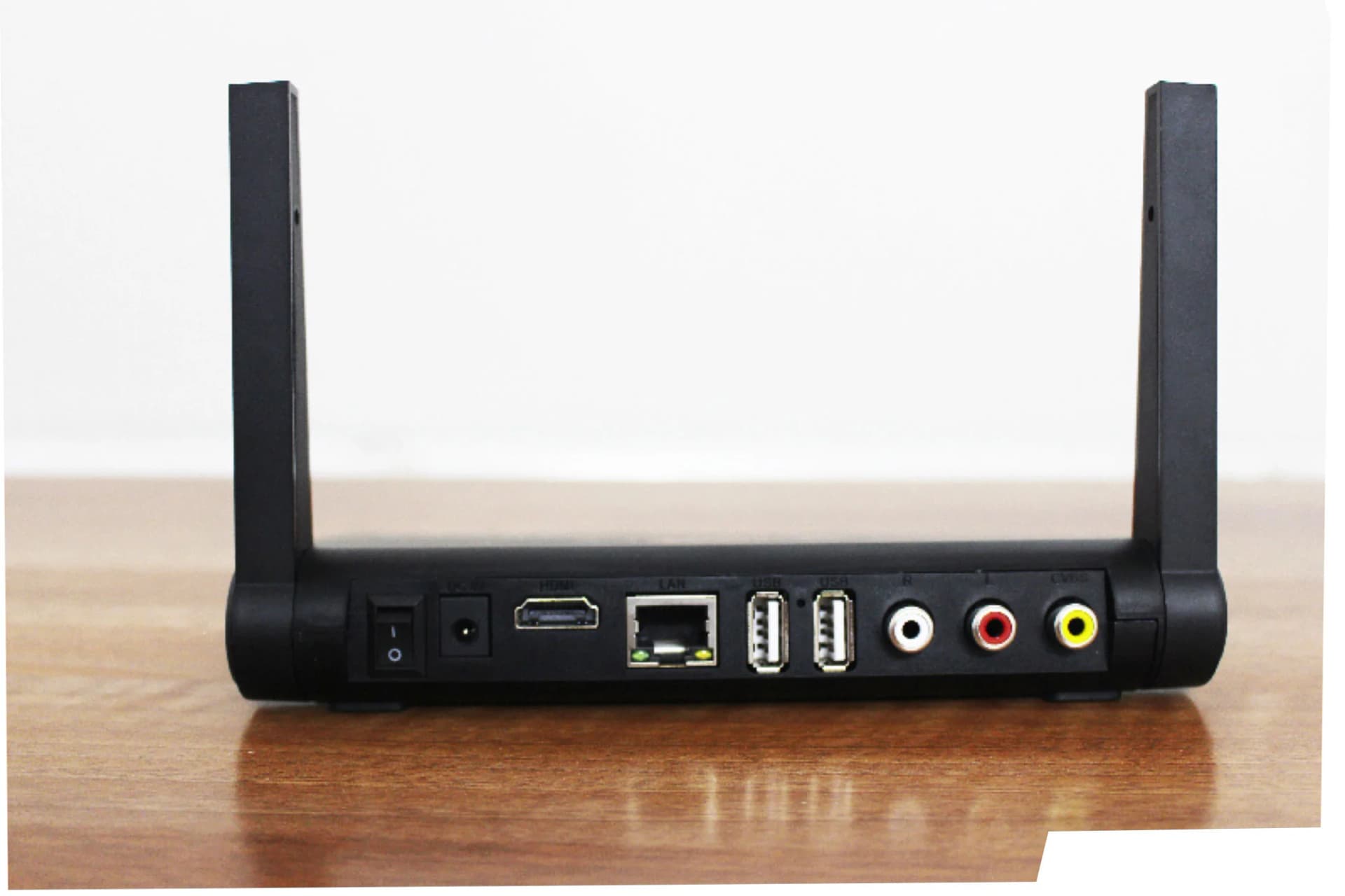 VINABOX X9, RAM 2G, ANDROID 7.1.2