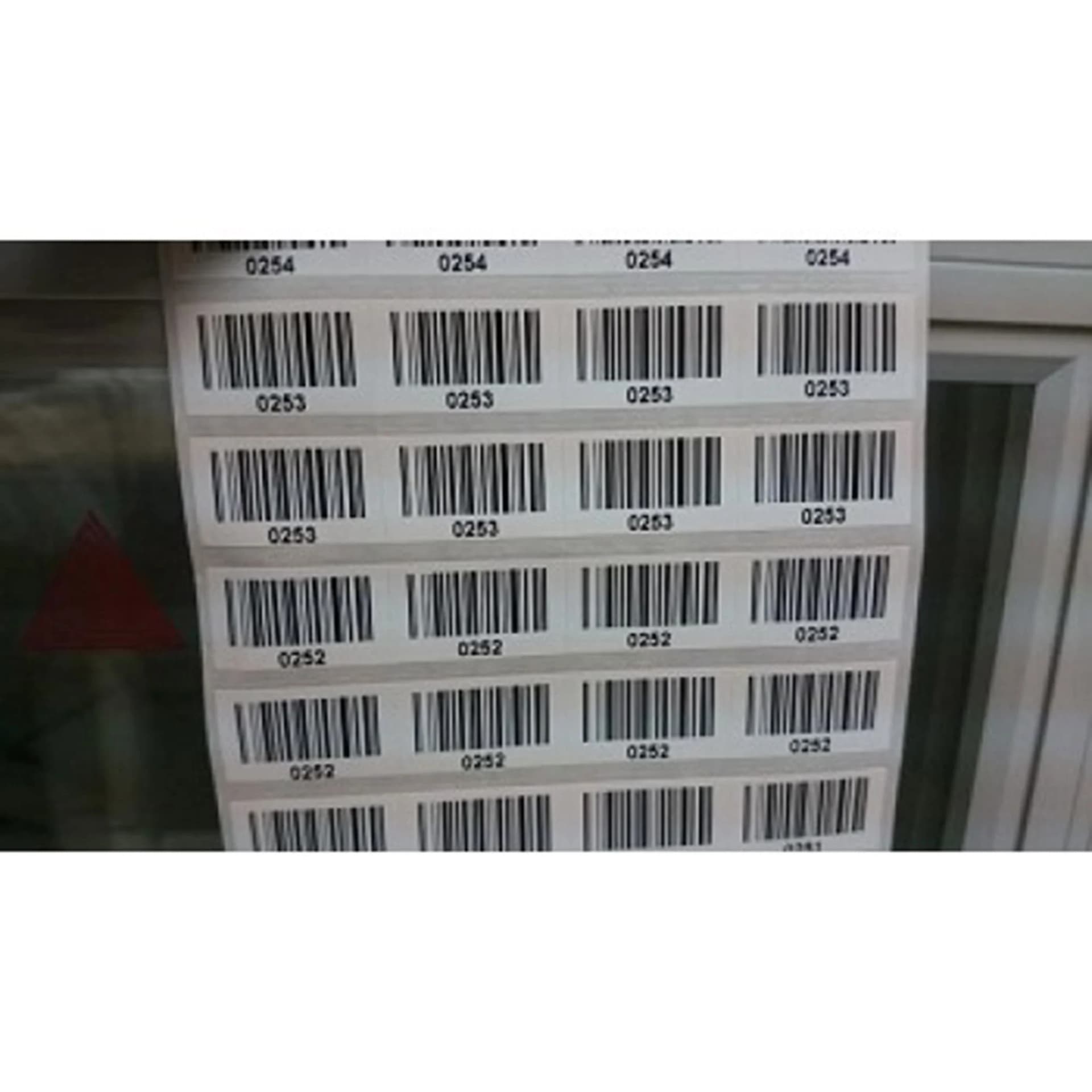 Giấy decal in mã vạch 04 tem 25x15, k105, 100m