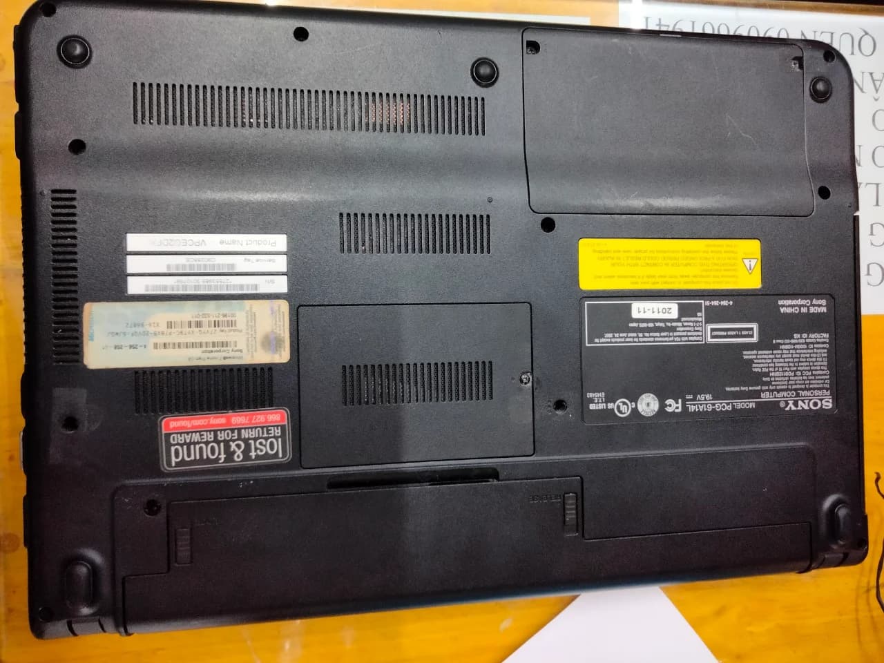 Laptop SONY PCG-61A14L *** BH 1TH